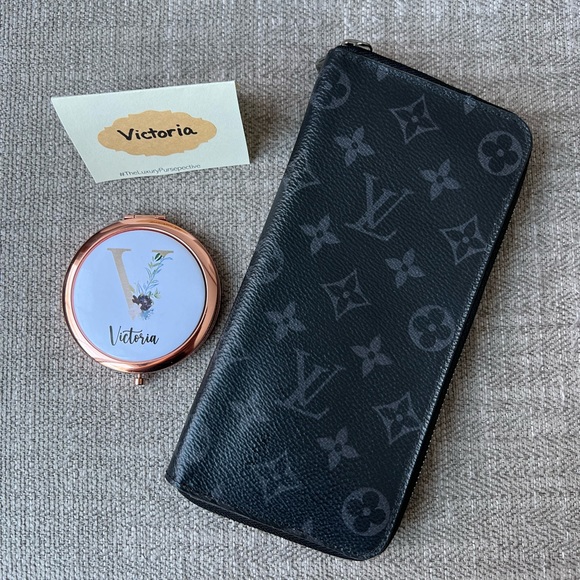 ❌SOLD❌ Louis Vuitton Vertical Zippy Wallet - Picture 1 of 4